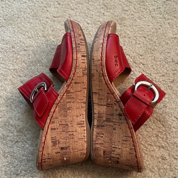 B.O.C Born Concept Red Leather Wedge Sandals size 7 - Picture 6 of 10